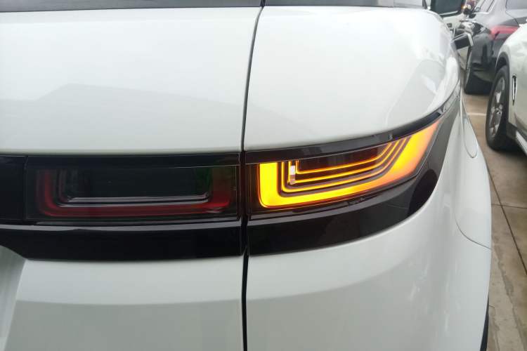 Used Land Rover Range Rover Evoque 2020 249 PS R-DYNAMIC S Sport Edition