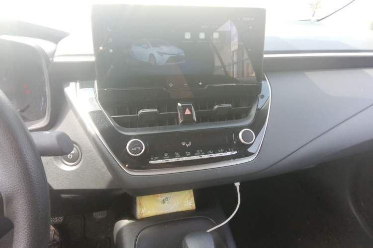 Used Toyota Levin 2024 Smart Electric Hybrid Dual-Engine 1.8L Leading Edition
