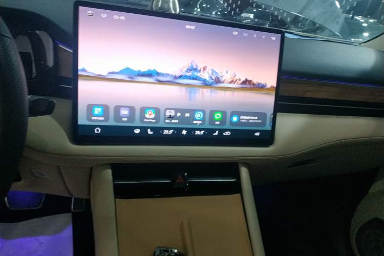 Used Hima AITO M7 2022 1.5T Four-Wheel Drive Luxury Edition
