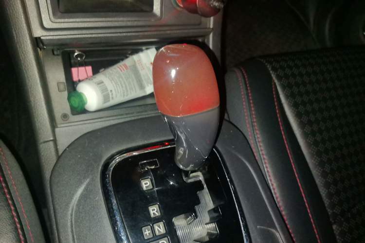 Used BYD S7 2015 2.0T Automatic Prestige Model