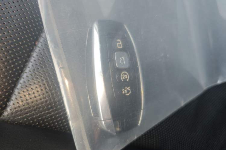 Used Lincoln Continental 2019 2.0T Two-Wheel Drive Luxury Edition China VI Standard
