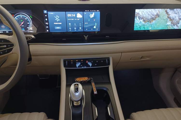 Used VOYAH Dream 2022 Low-Carbon Edition Dream+ Smart Enjoyment Package
