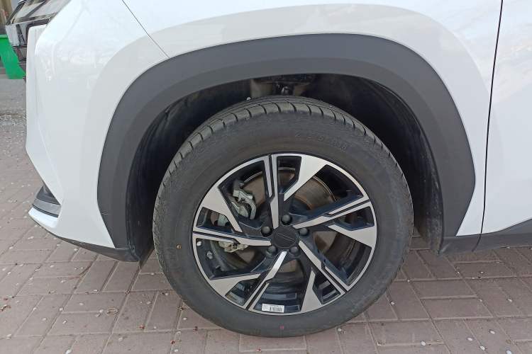 Used Geely Auto FX11 2024 1.5TD DCT Dragon Edition