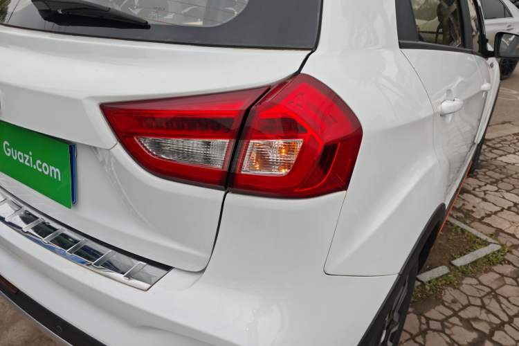 Used Geely Auto Vision X3 2018 1.5L Automatic Anniversary Edition
