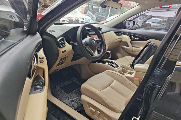 Used Nissan X-Trail 2019 2.0L CVT Smart Connect Comfort Edition 2WD