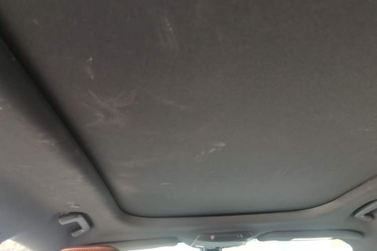 Used Lincoln MKX 2015 2.0T Two-Wheel Drive Deluxe Edition
