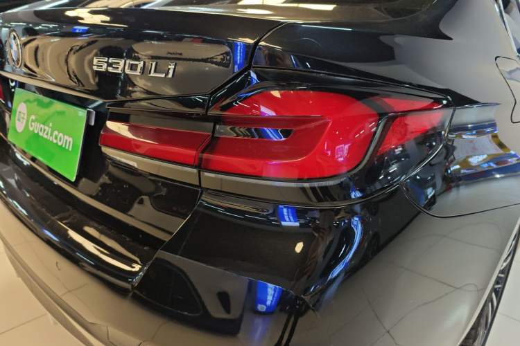 Used BMW 5 Series 2021 Facelifted 530Li Leading Edition M Sport Package