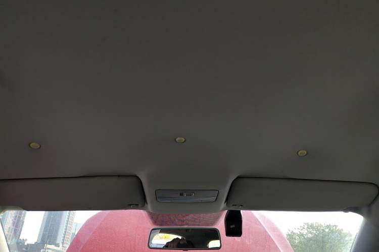 Used Volkswagen Polo 2013 1.4L Manual Fashion Edition
