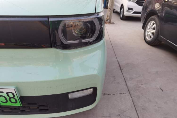 Used Wuling Hongguang MINIEV 2021 Macaron Fashion Model Lithium Iron Phosphate
