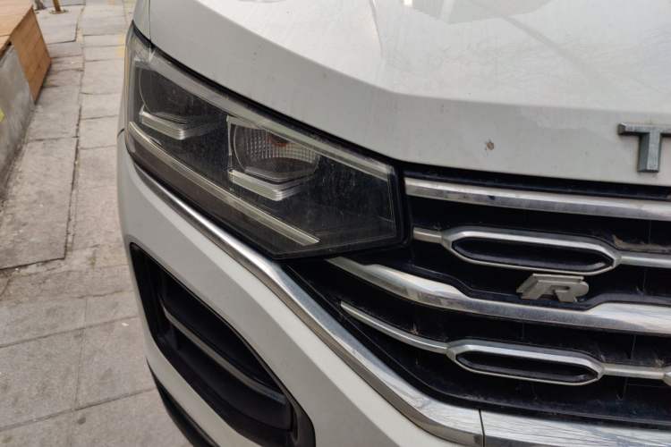 Used Volkswagen Tayron 2019 330TSI Two-Wheel-Drive Luxury Version China V Emission Standard
