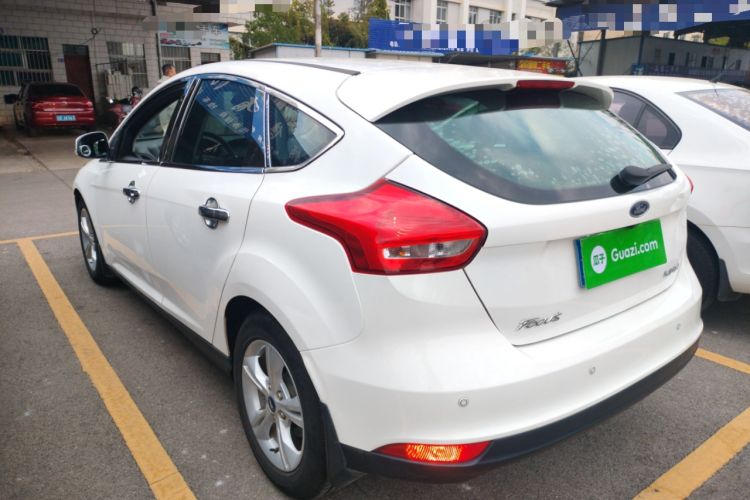 Used Ford Focus 2017 Hatchback 1.6L Automatic Comfort Plus SmartDrive Edition
