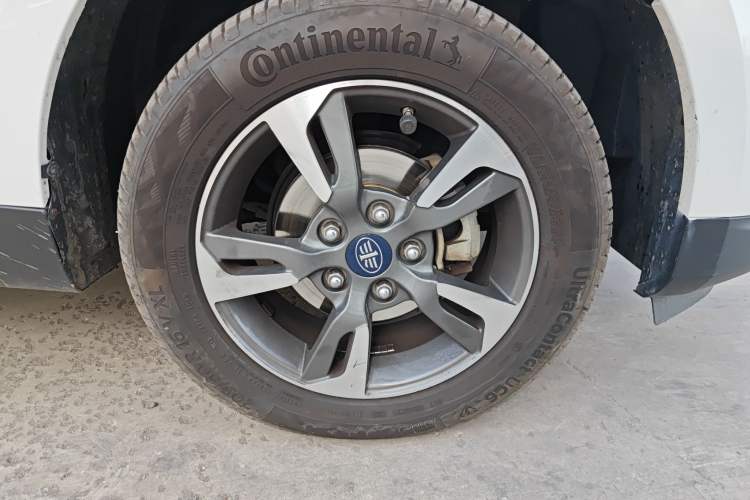 Used FAW Junpai D60 2015 1.8L Automatic Luxury Model