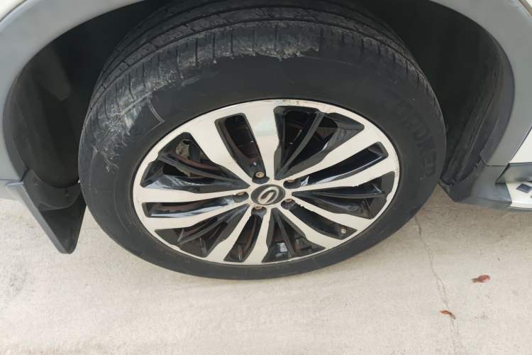 Used GAC Trumpchi GS4 2017 235T Manual Two-Wheel Drive Luxury Edition Right Rear Wheel Hub