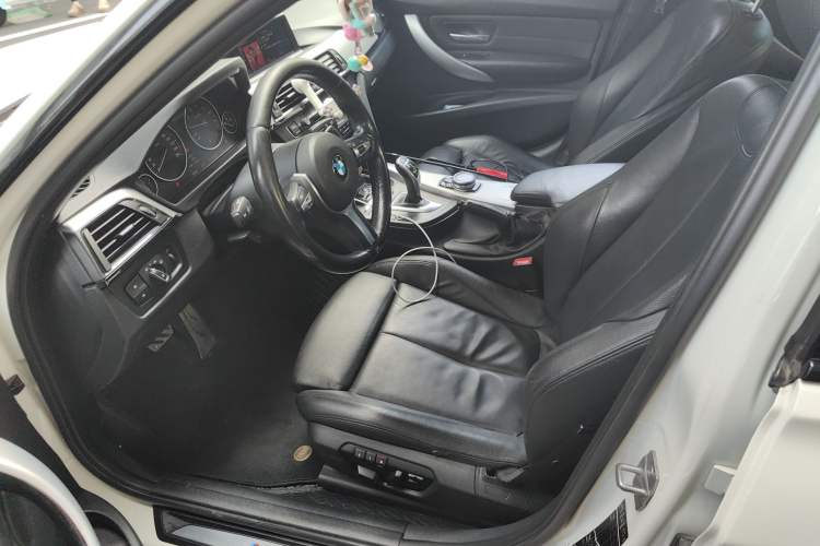 Used BMW 3 Series 2014 328i M Sport Edition Left Front Seat