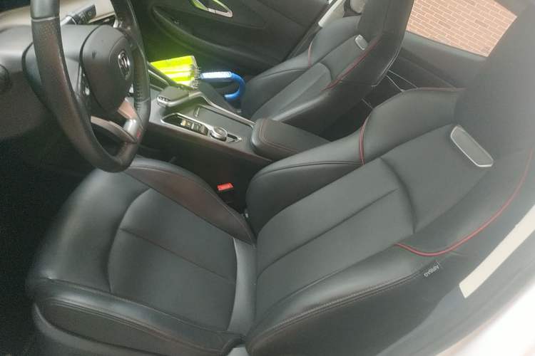 Used Changan UNI-T 2020 1.5T Prestige Version