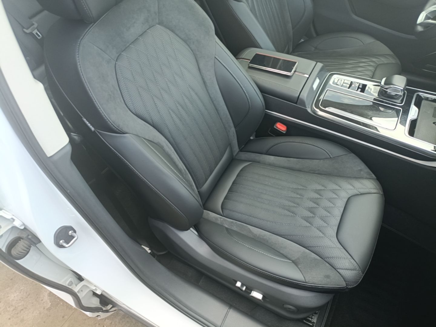 Hongqi HS5 2023 2.0T Qixiang Pro Edition — снимка 19