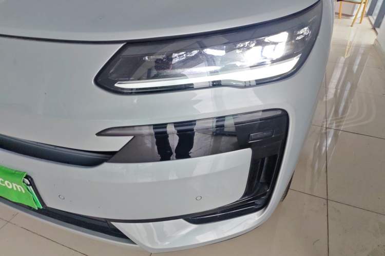 Used Denza N9 2025 Flagship Model Left Front Headlight