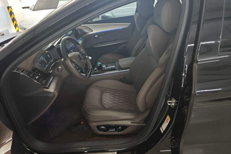 Used BYD Han 2023 EV Champion Edition 605KM Front-Drive Premium Model Left Front Seat