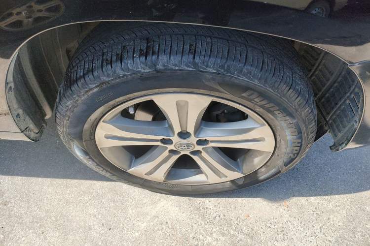 Used Toyota Highlander 2011 2.7L Two-Wheel Drive 7-Seater Luxury Edition