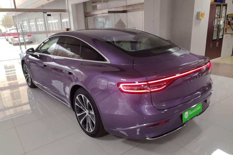 Used Hima Luxeed S7 2025 705 km Max Exterior 3