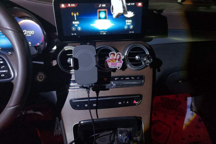 Used Mercedes-Benz GLC 2020 Facelift GLC 300 L 4MATIC Dynamic Edition Audio And AC Panel