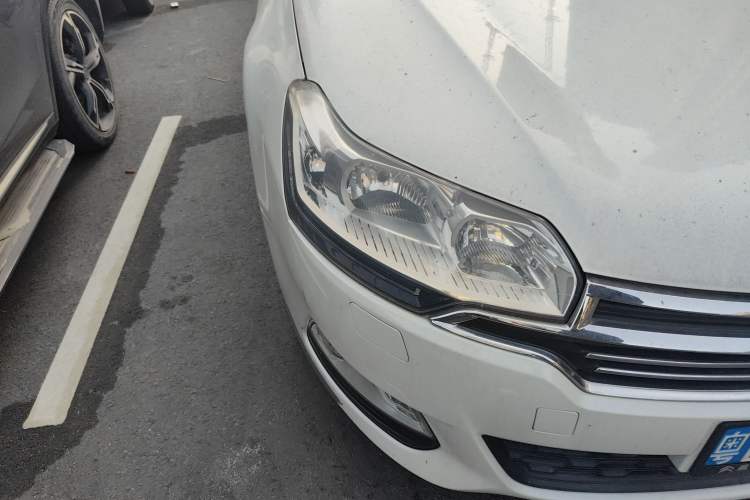Used Citroen C5 2013 2.3L Automatic Zunyu Model