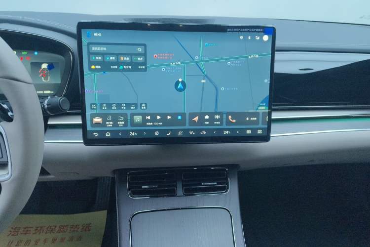 Used BYD Han 2025 DM-i Intelligent Driving Edition 125KM LiDAR Flagship Model Audio And AC Panel