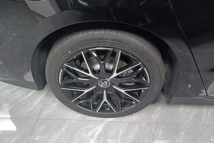 Used BYD Han 2025 EV Intelligent Driving Version 506KM Prestige Model