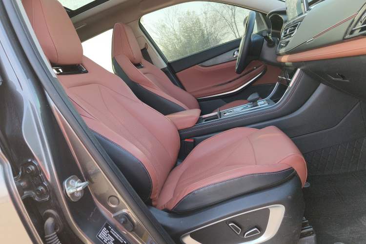 Used Changan CS75 2024 Enjoyment Edition 1.5T DCT Prestige Model
