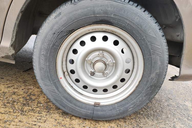 Used Foton MP-X E 2017 2.0L New Express Long Wheelbase 4Q20M