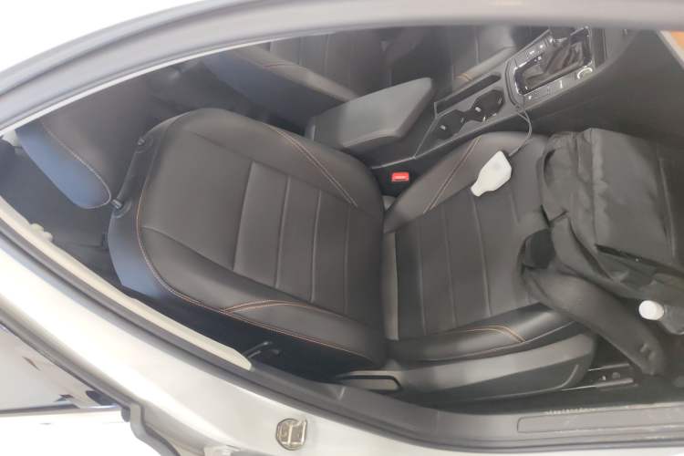 Used Volkswagen Bora 2024 200TSI DSG EnjoyDrive PRO Edition Right Front Seat