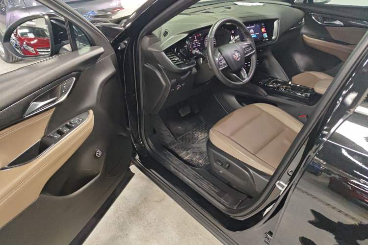 Used Buick Envision 2022 Encore Plus 652T Five-Seat Luxury Model Driver Seat