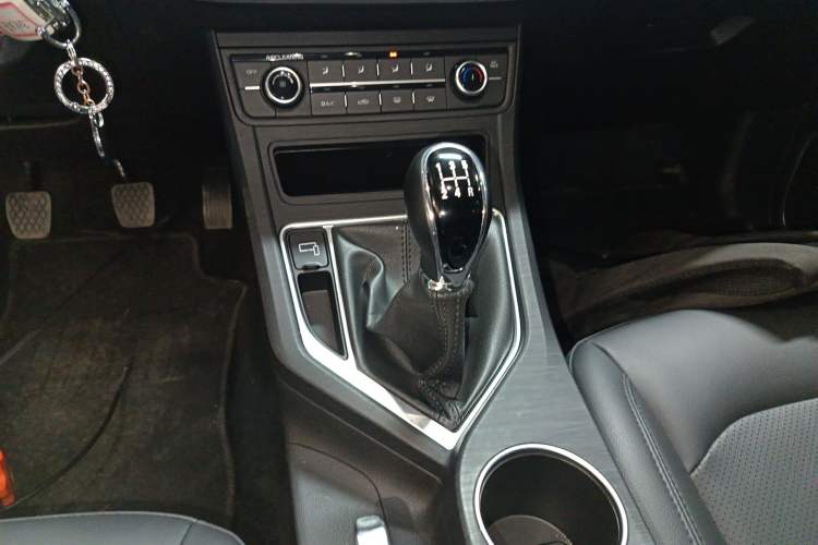 Used Geely Auto Vision 2020 Revised 1.5L Manual Asian Games Edition