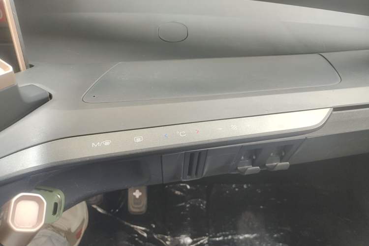 Used Wuling NAMMIEV 2021 Playful Model – High-Power Version
