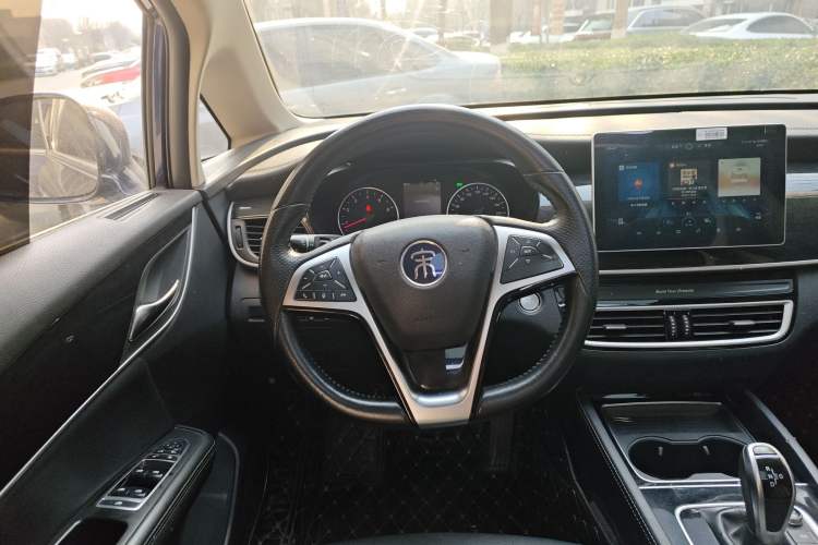 Used BYD Song MAX 2019 1.5T Automatic Smart Connect Ruiyi Sunroof Model 7 Seats China V Emission Standard
