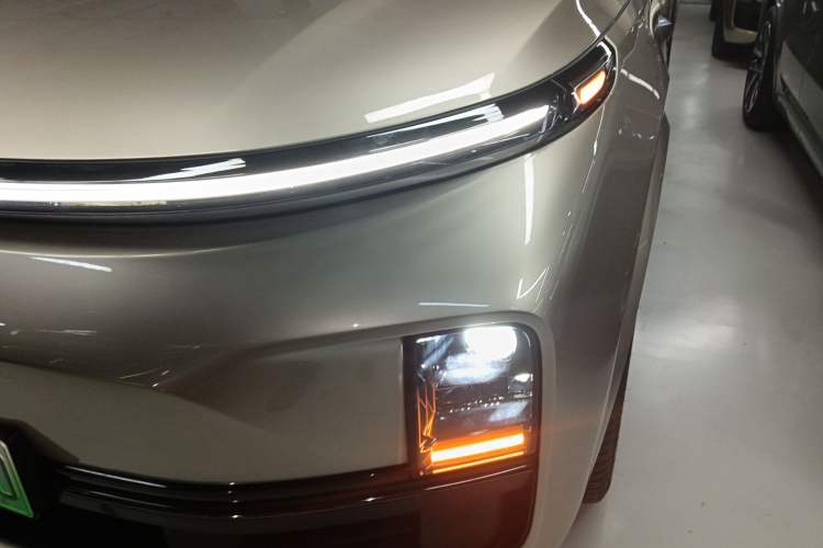 Used Li Auto L8 2024 Ultra Model