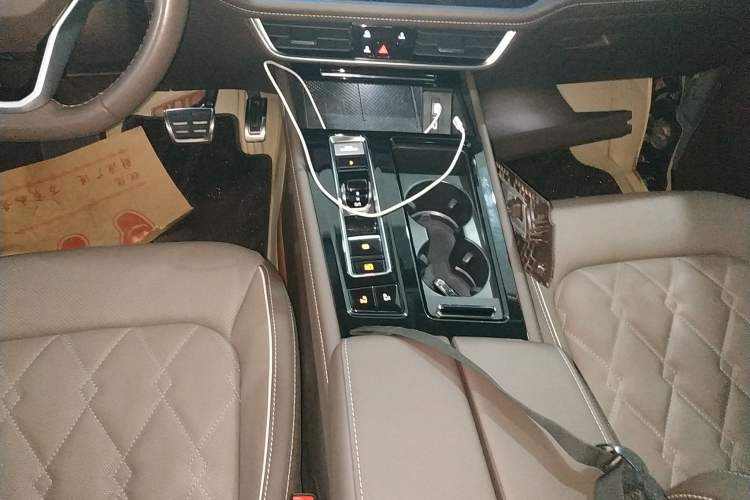 Used Volkswagen Viloran 2023 380TSI Prestige Edition
