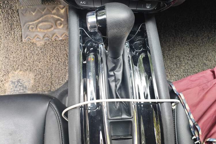 Used Honda Vezel 2017 1.8L CVT 2WD Elite Model
