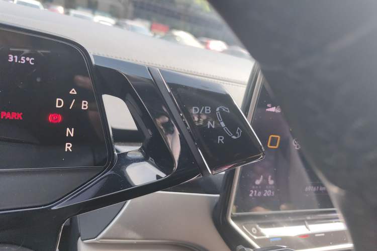 Used Volkswagen ID.6 CROZZ 2021 Long-Range PRO Edition Gear Lever