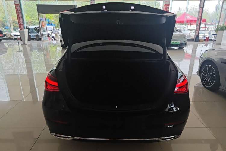 Used Mercedes-Benz C-Class 2022 Facelift C 260 L Trunk
