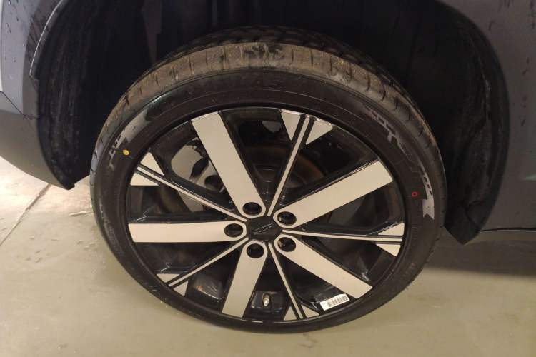 Used Geely Auto icon 2025 Linglong 1.5TD Ruyi Edition
