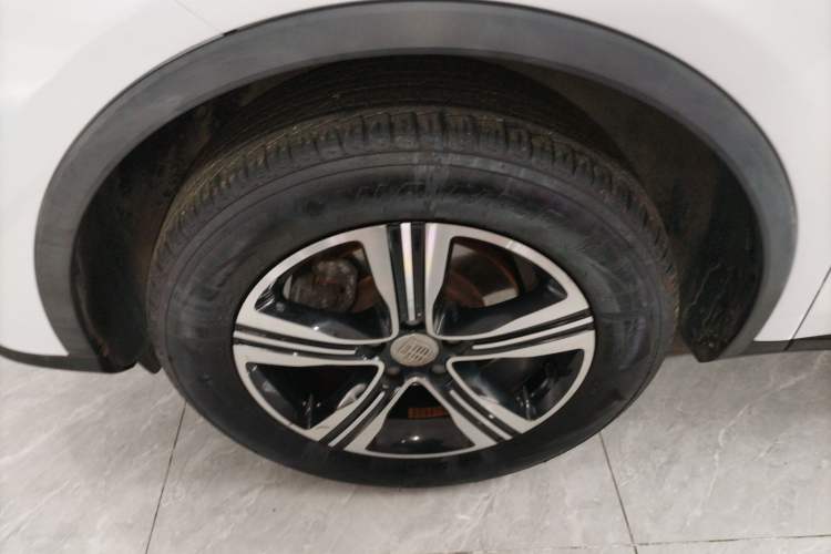 Used BYD Tang 2019 2.0T Automatic SmartConnect Luxury Edition 7 Seats China VI Standard
