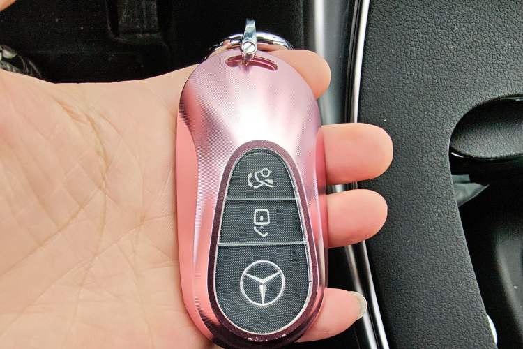 Used Mercedes-Benz C-Class 2022 C 200 L Sport Edition Vehicle Key