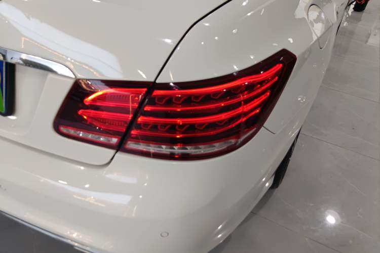 Used Mercedes-Benz E-Class 2014 E 260 Convertible Coupe
