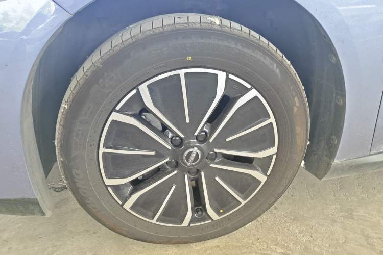 Used Nissan N6 2026 Model 180 Max