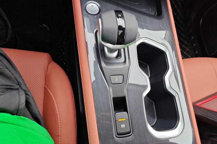 Used Changan CS75 2026 Model PRO 1.5T DCT Prestige 7-Seater
