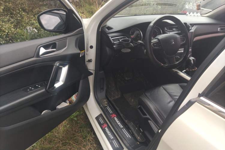 Used Peugeot 408 2016 1.6T Automatic Luxury Edition Driver Seat