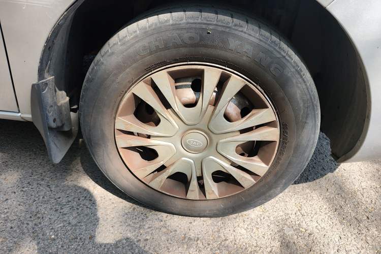 Used JAC Refine M3 2019 1.8L 5-Seater Express Edition