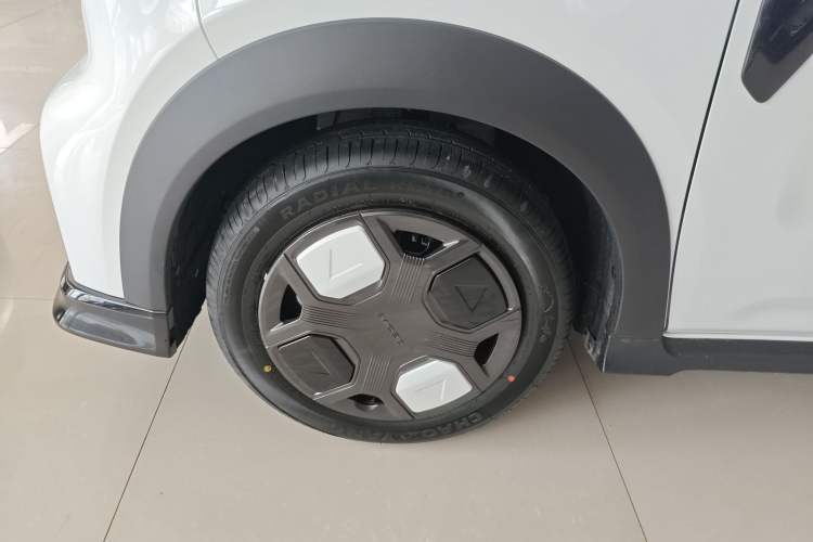 Used Geely Galaxy Panda 2025 210km Panda Kart Left Front Wheel Hub