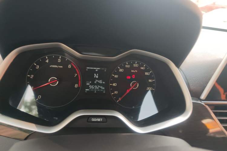 Used Baojun 310 2017 1.5L Automatic Fashion Model
